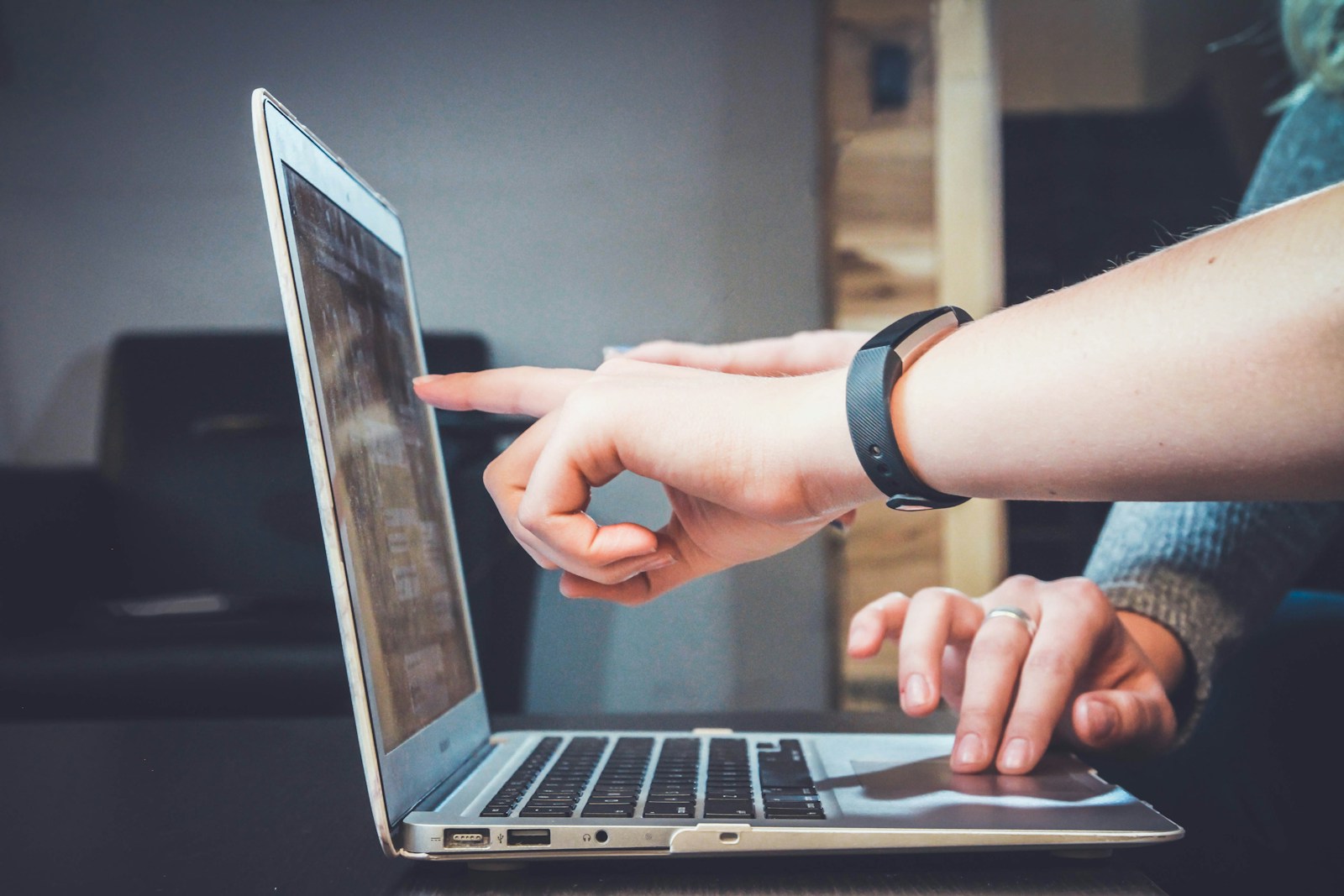 How to Create a Website for a Small Business in South Africa How to Create a Website for a Small Business in South Africa